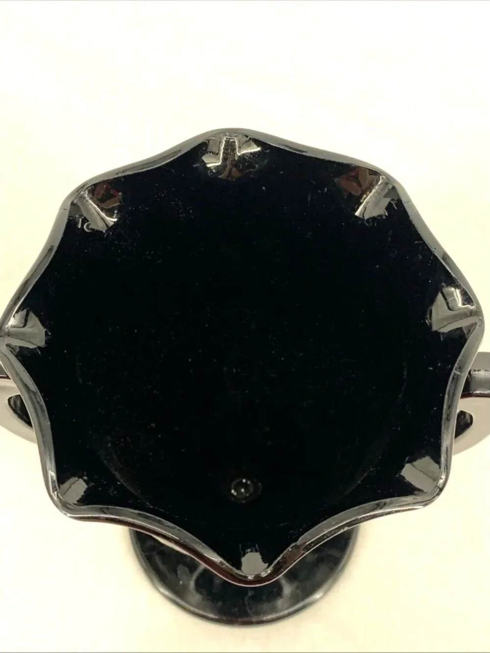 L.E. Smith Black Glass Trophy Vase 1933 Dancing Nymphs Double Handle Ruffled 8